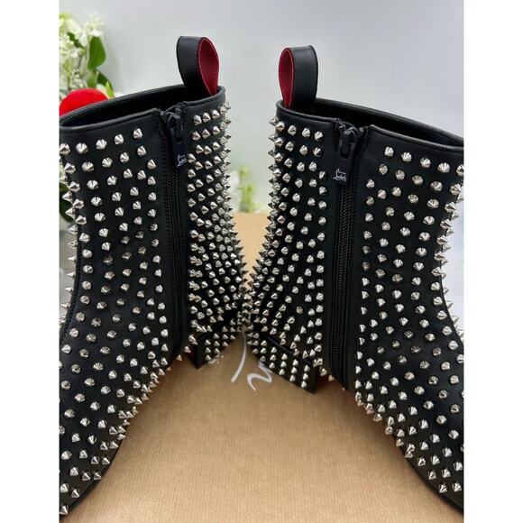 Men\'s Christian Louboutin SPIKEASY studded leather ankle boots size 42.5 main image 12